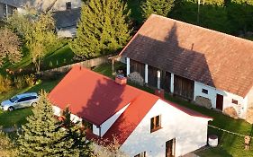 Śpimy u Dziadków - APARTAMENTY BIESZCZADY